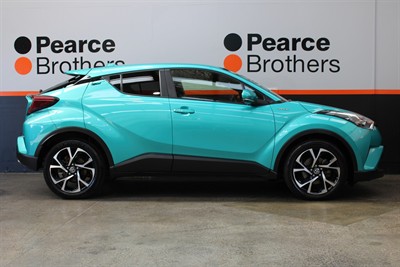2018 Toyota C-Hr - Thumbnail