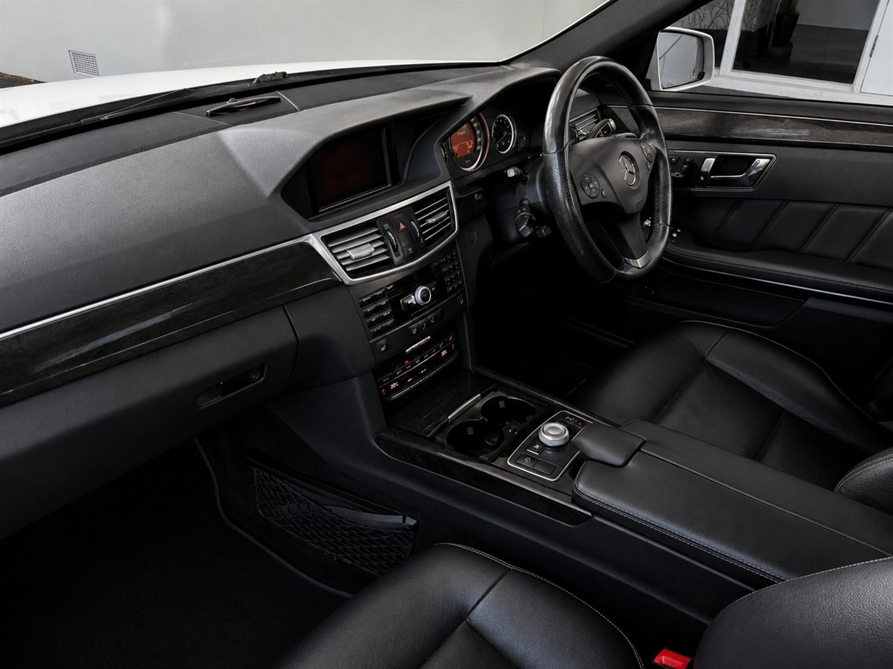 2009 Mercedes-Benz E 550