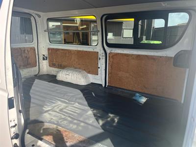 2016 Toyota Hiace - Thumbnail