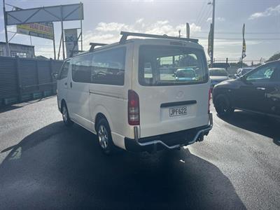 2016 Toyota Hiace - Thumbnail