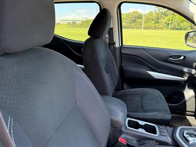 2020 Nissan Navara - Thumbnail