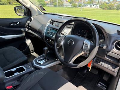 2020 Nissan Navara - Thumbnail