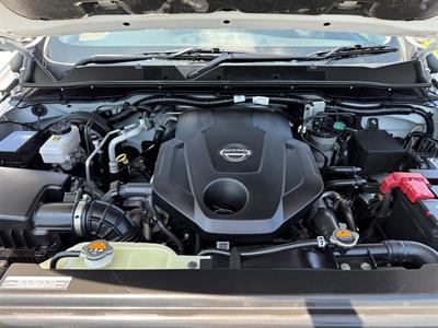 2020 Nissan Navara - Thumbnail