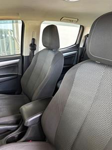 2018 Holden Colorado - Thumbnail