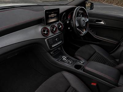 2017 Mercedes-Benz CLA 45 - Thumbnail