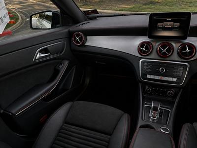 2017 Mercedes-Benz CLA 45 - Thumbnail