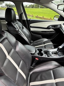 2014 Holden Commodore - Thumbnail