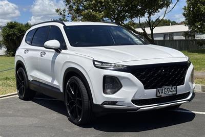 2020 Hyundai SANTA FE - Thumbnail