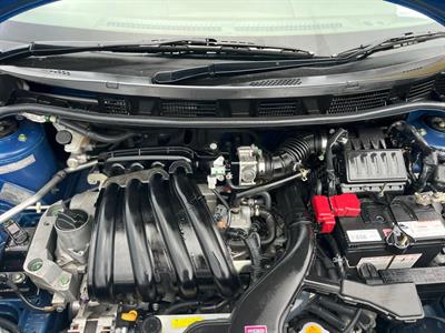 2008 Nissan Tiida - Thumbnail