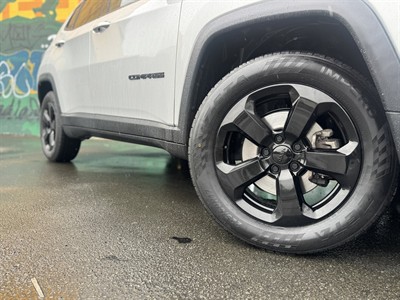 2019 Jeep Compass - Thumbnail