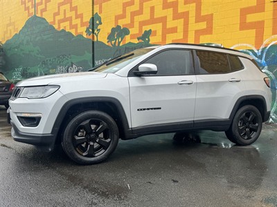 2019 Jeep Compass - Thumbnail
