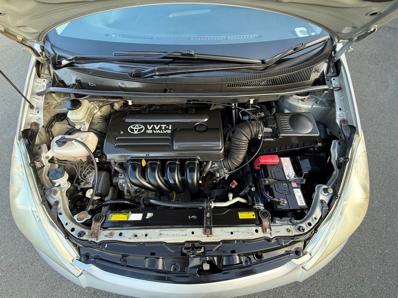 2004 Toyota Wish