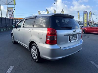 2004 Toyota Wish - Thumbnail