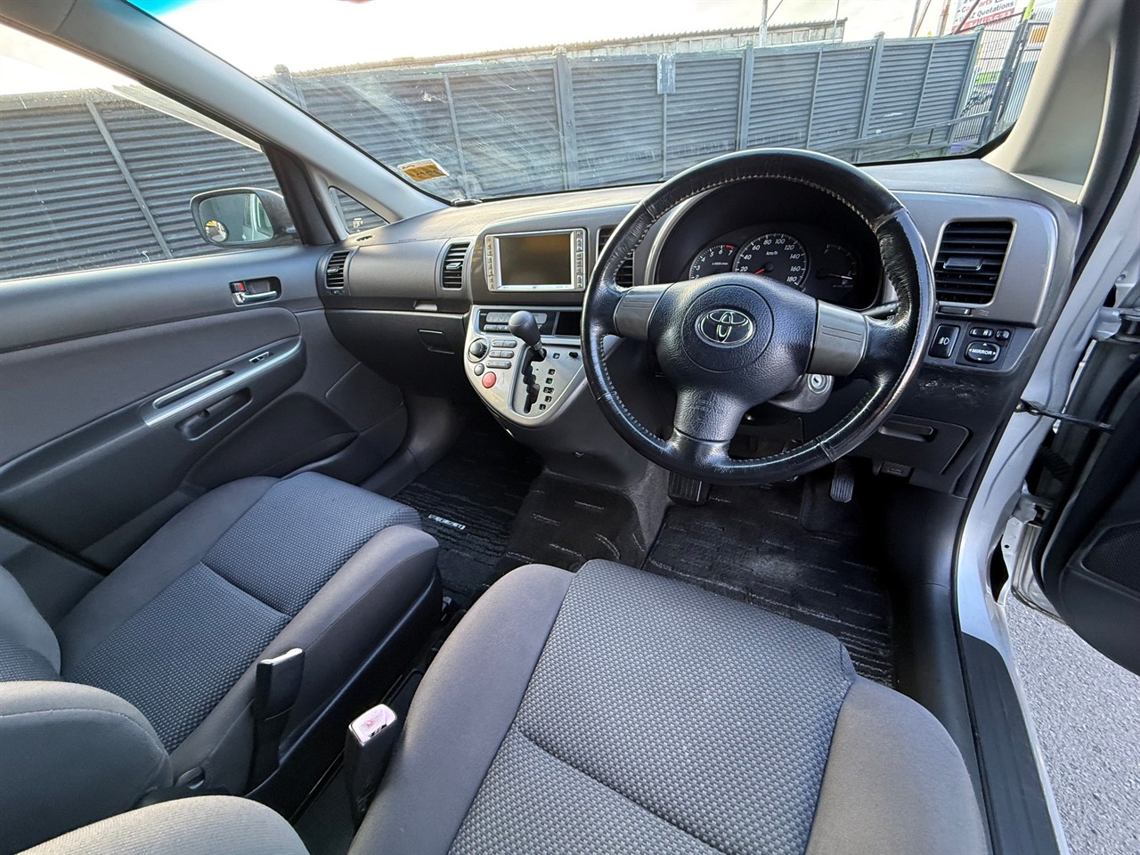 2004 Toyota Wish