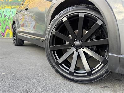 2017 Mazda CX-9 - Thumbnail