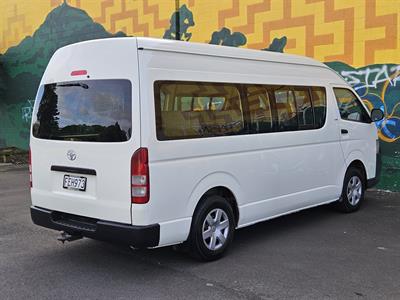 2009 Toyota Hiace - Thumbnail