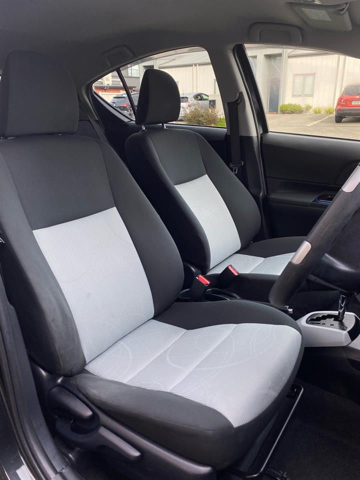 2014 Toyota Aqua