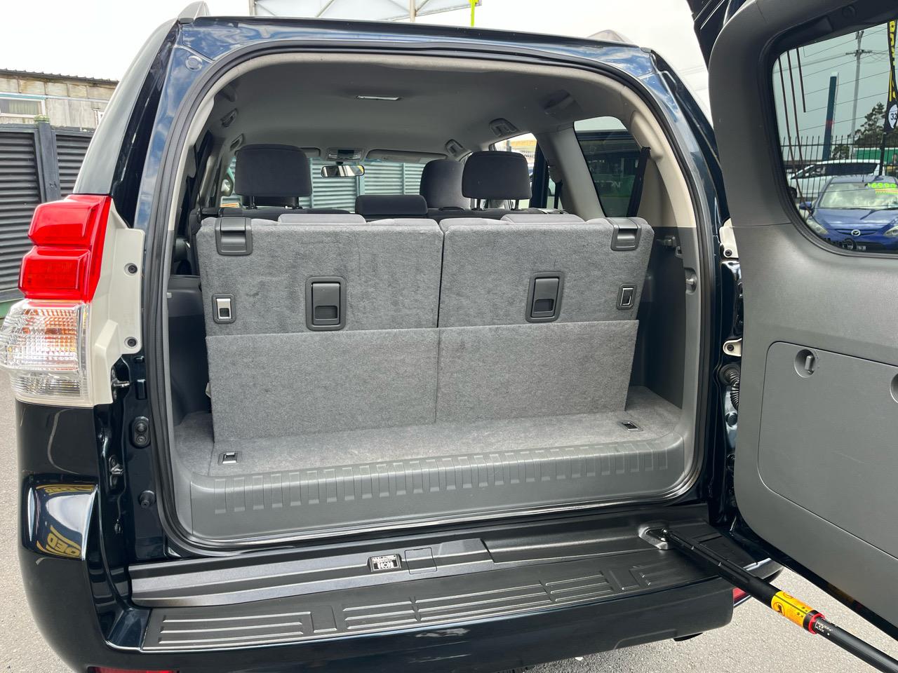 2012 Toyota LandCruiser