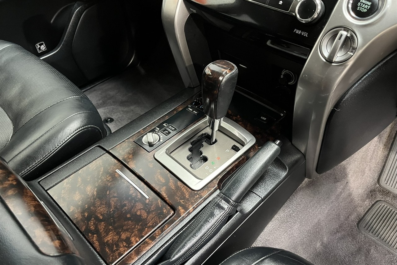 2014 Toyota LandCruiser