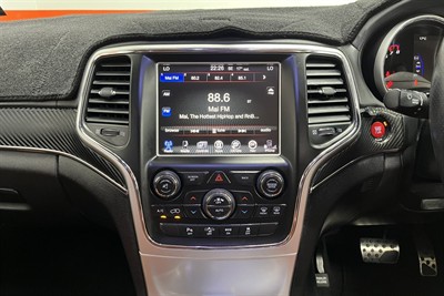 2014 Jeep Grand Cherokee - Thumbnail