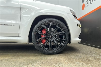 2014 Jeep Grand Cherokee - Thumbnail