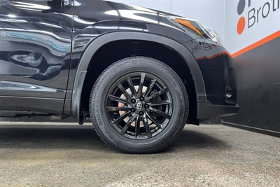 2017 Toyota HIGHLANDER - Thumbnail