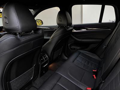 2019 BMW X4 - Thumbnail