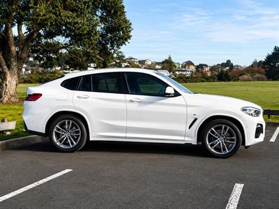 2019 BMW X4 - Thumbnail