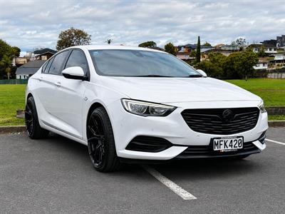 2019 Holden Commodore - Thumbnail