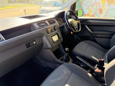 2016 Volkswagen Caddy - Thumbnail