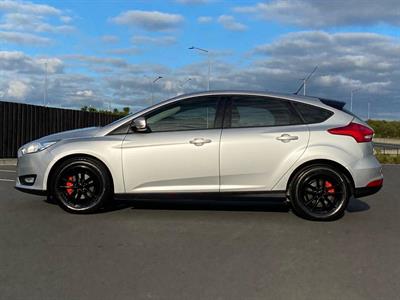 2018 Ford Focus - Thumbnail