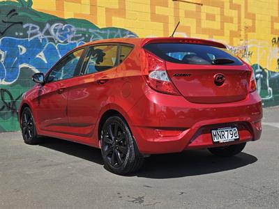 2019 Hyundai ACCENT - Thumbnail