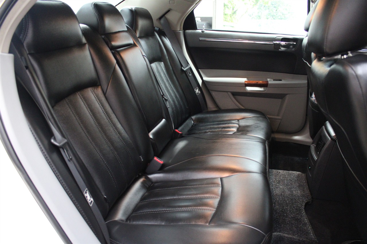 2008 Chrysler 300C