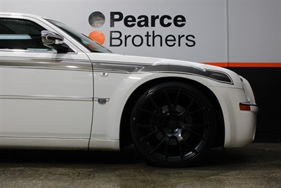 2008 Chrysler 300C - Thumbnail