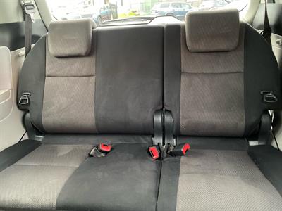 2007 Toyota Estima - Thumbnail