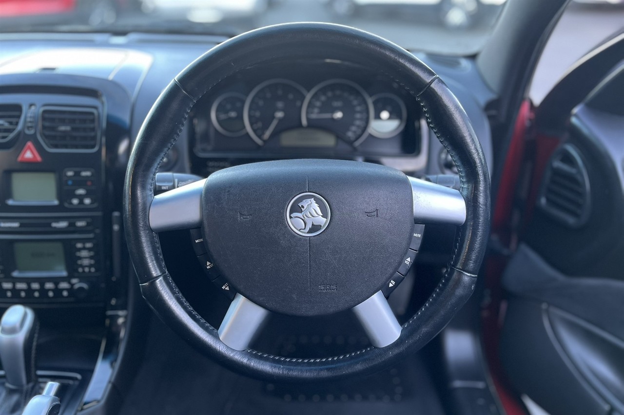 2005 Holden Commodore