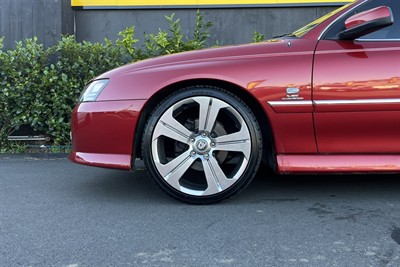 2005 Holden Commodore - Thumbnail