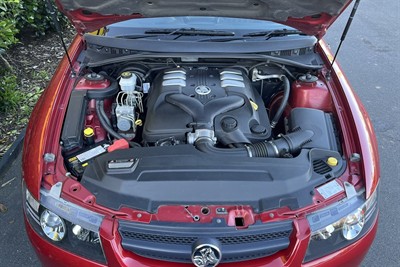 2005 Holden Commodore - Thumbnail