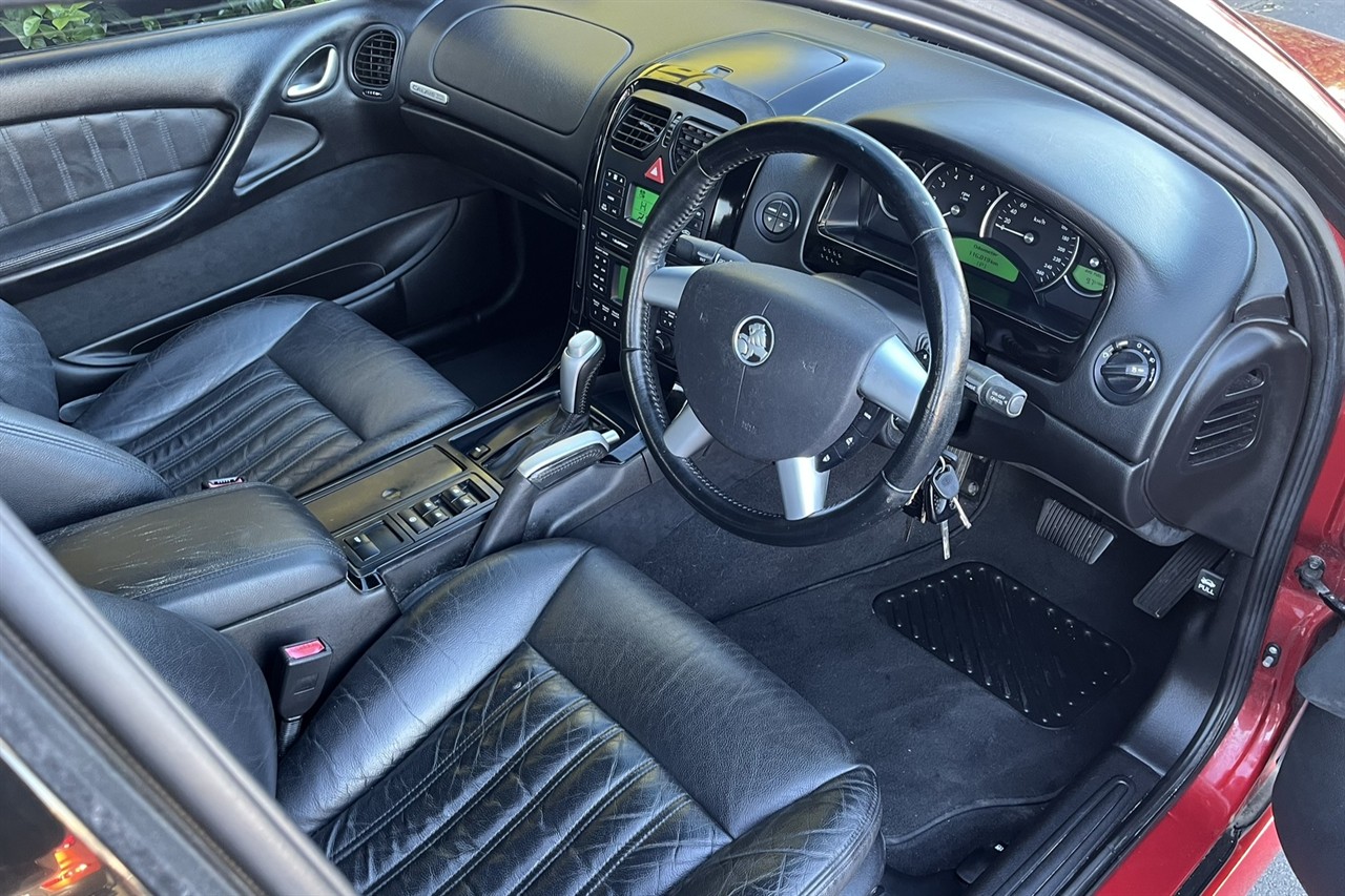 2005 Holden Commodore