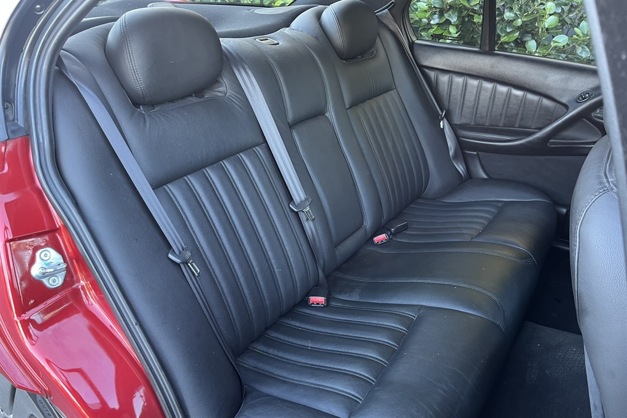 2005 Holden Commodore