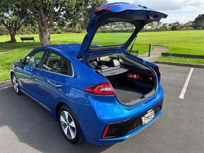 2018 Hyundai Ioniq - Thumbnail