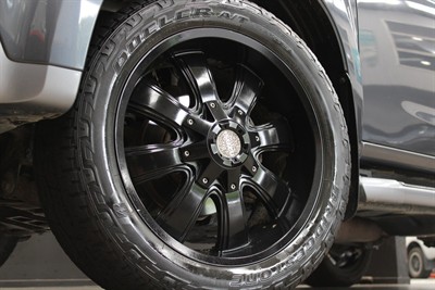 2021 Isuzu Mu-X - Thumbnail