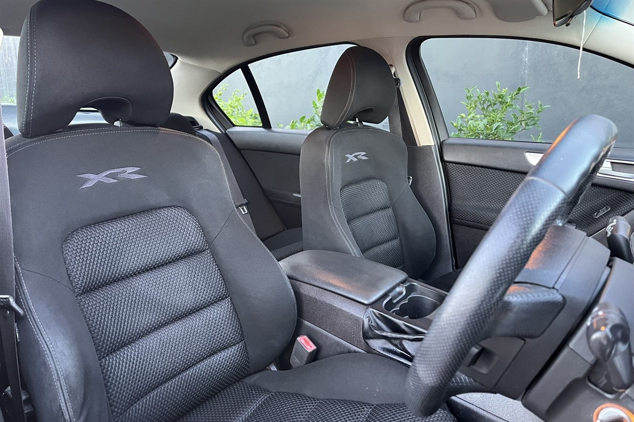 2010 Ford Falcon