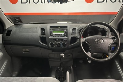 2010 Toyota Hilux - Thumbnail