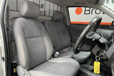 2010 Toyota Hilux - Thumbnail