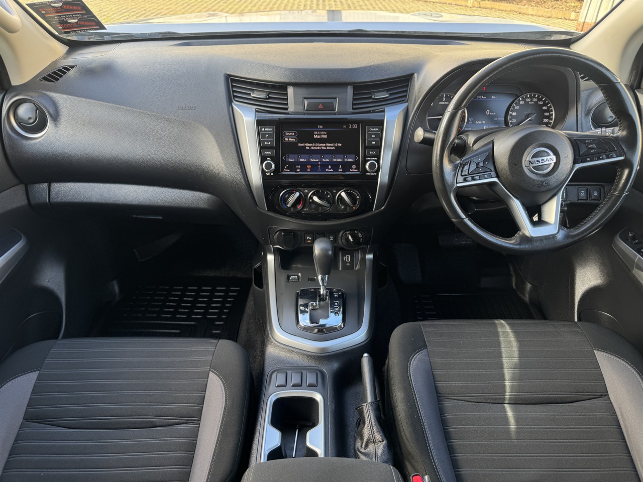 2023 Nissan Navara