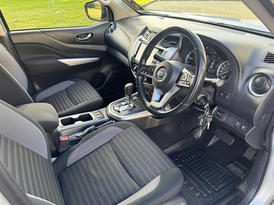 2023 Nissan Navara - Thumbnail