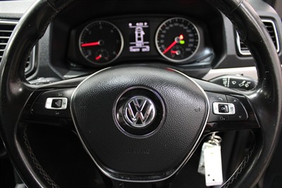 2018 Volkswagen Amarok - Thumbnail