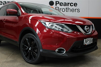2016 Nissan Qashqai - Thumbnail
