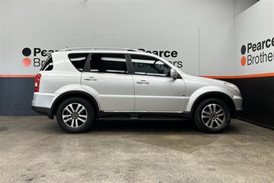 2014 Ssangyong REXTON - Thumbnail